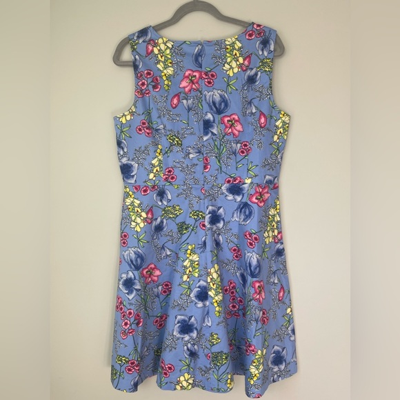 Talbots Fit and Flare Floral Blue Yellow Pink Sleeveless Womens Dress Size 14p - Picture 5 of 7